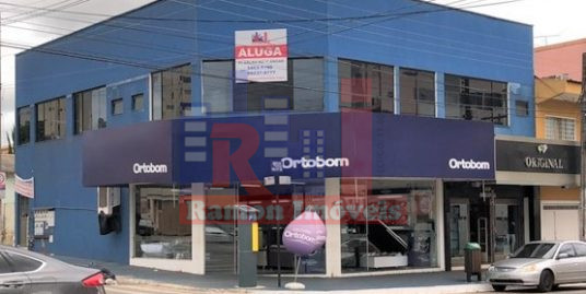 Sala Comercial Sobre Loja no Centro